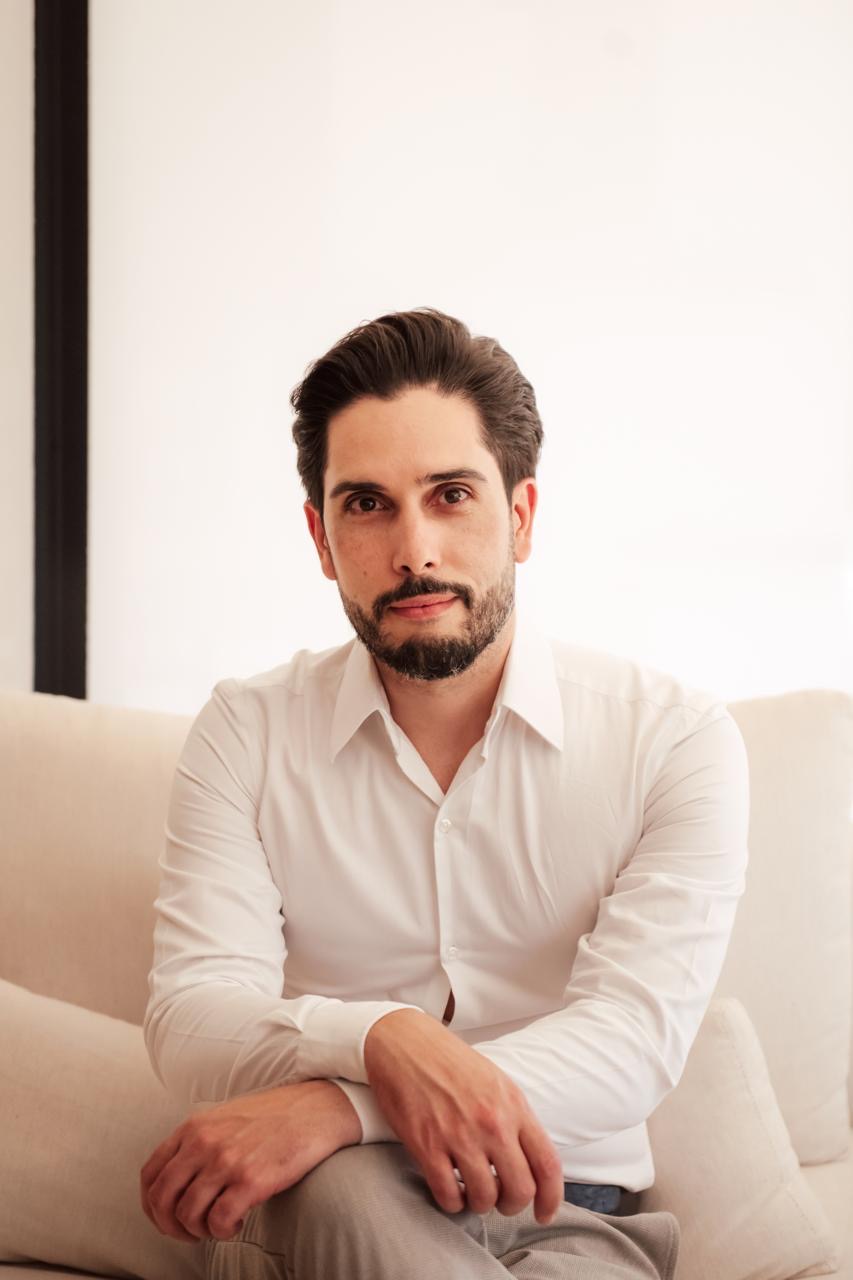 Dr. Rafael Oliveira